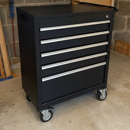 Seven-drawer rolling tool chest